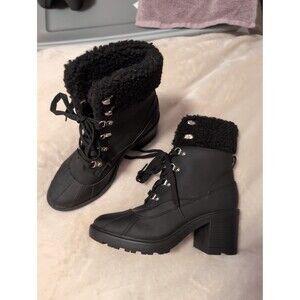 Black heel boots size 8.5 with fur